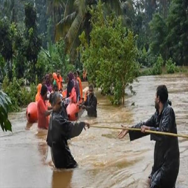 কেরলের ওয়েনাড় জেলায় মা